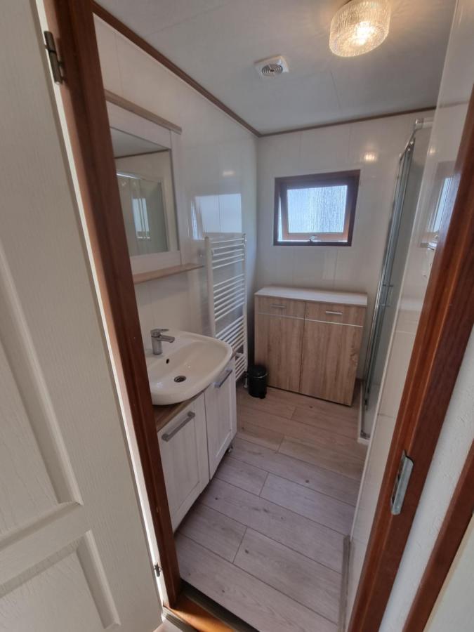 Ferienwohnung Direkt Am Strand In Makkum Exterior photo